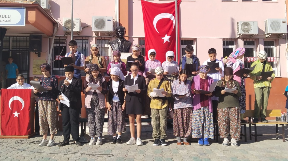 29 EKİM CUMHURİYET BAYRAMI ÇOŞKUYLA KUTALDIK